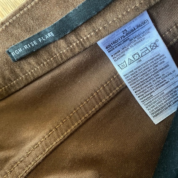 Banana Republic Coconut Brown Soft Velvet High Rise Flare Long Pants - Picture 4 of 11